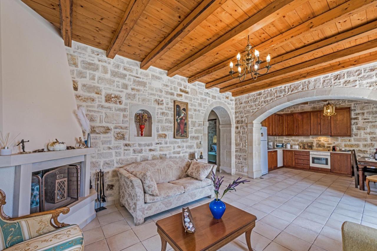 Villa Despina Prines  ภายนอก รูปภาพ